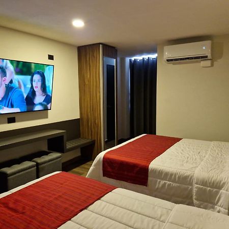 Hotel Granada Пуэбла Экстерьер фото