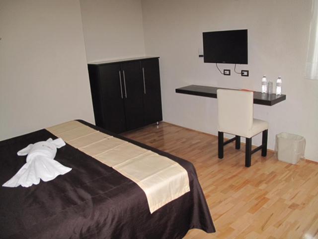 Hotel Granada Пуэбла Экстерьер фото
