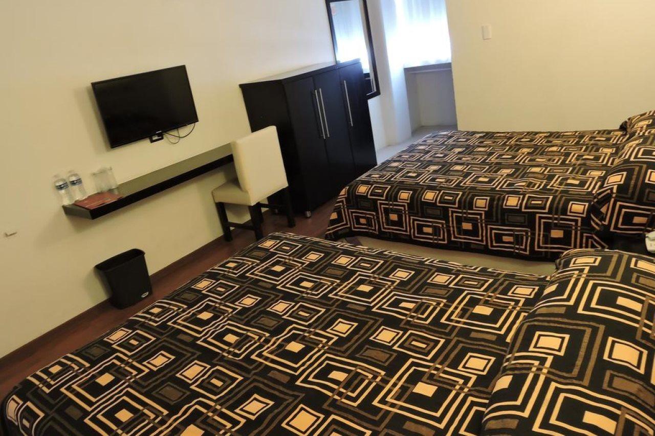 Hotel Granada Пуэбла Экстерьер фото