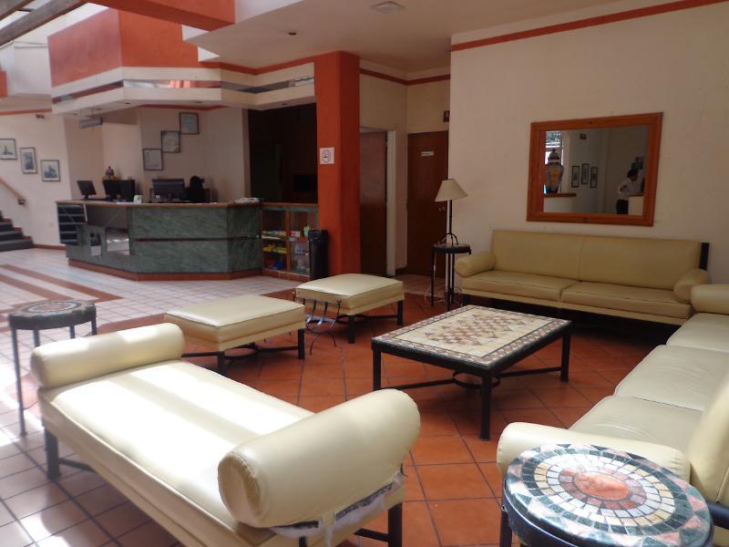 Hotel Granada Пуэбла Экстерьер фото